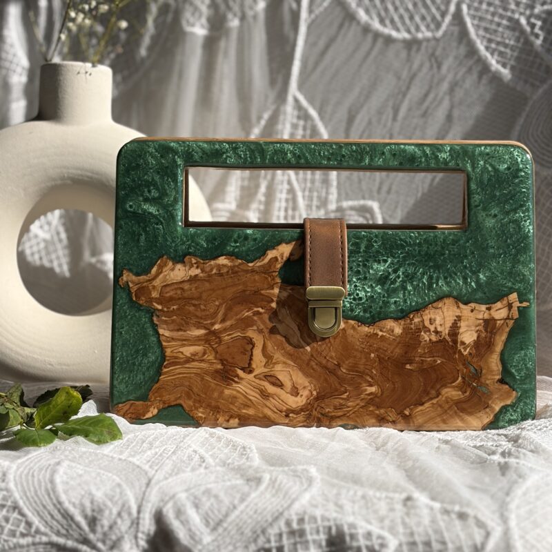 "ARKTOS" green